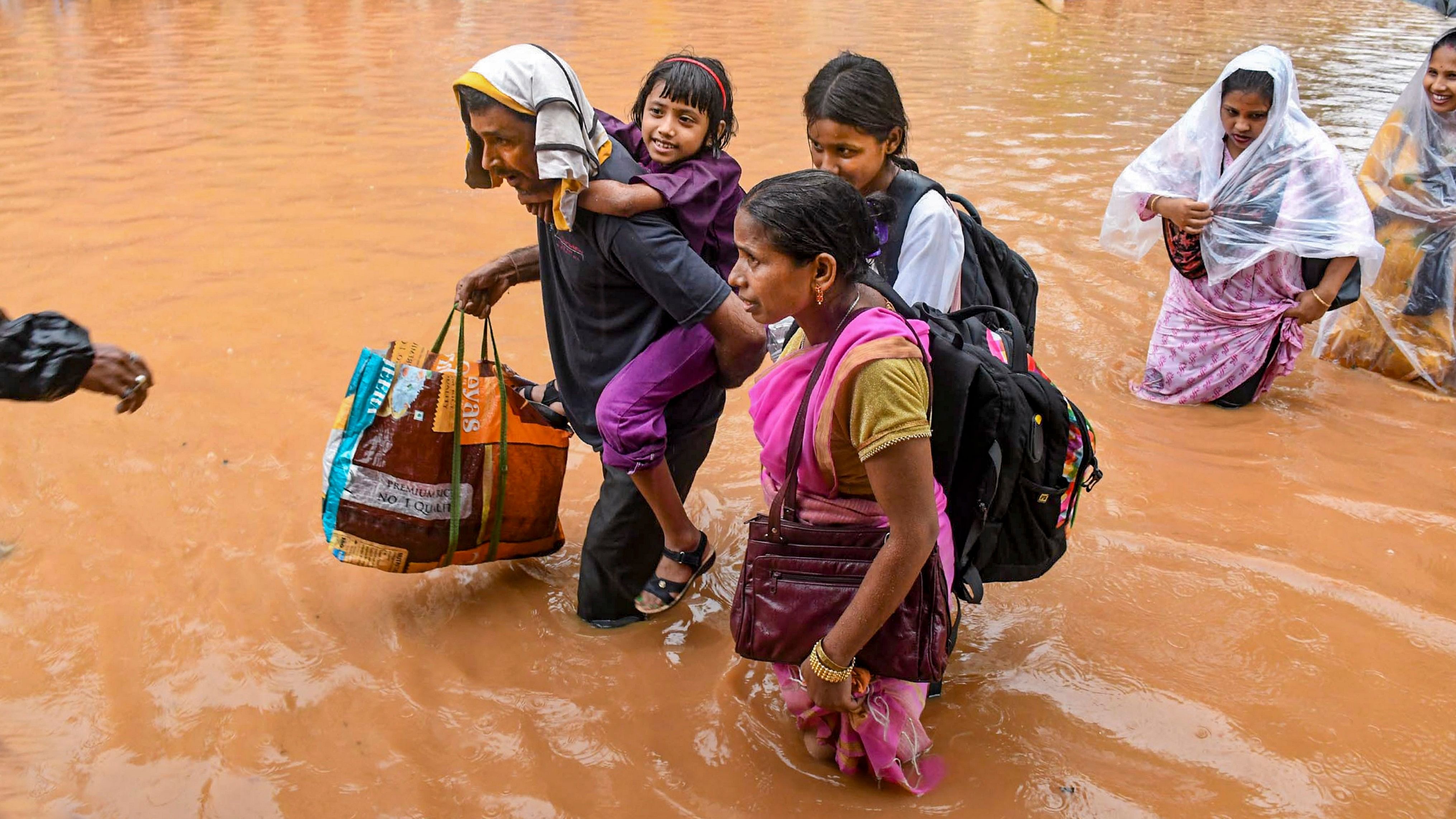 The Kamrup Metropolitan administration has ordered the closure of all educational institutions in the wake of inclement weather.